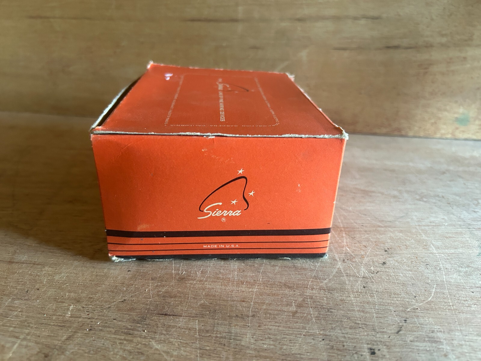 Sierra Single Toggle Switch Cover Wall Plate Lot 24 Ivory Ribbed Vtg Plastic NOS