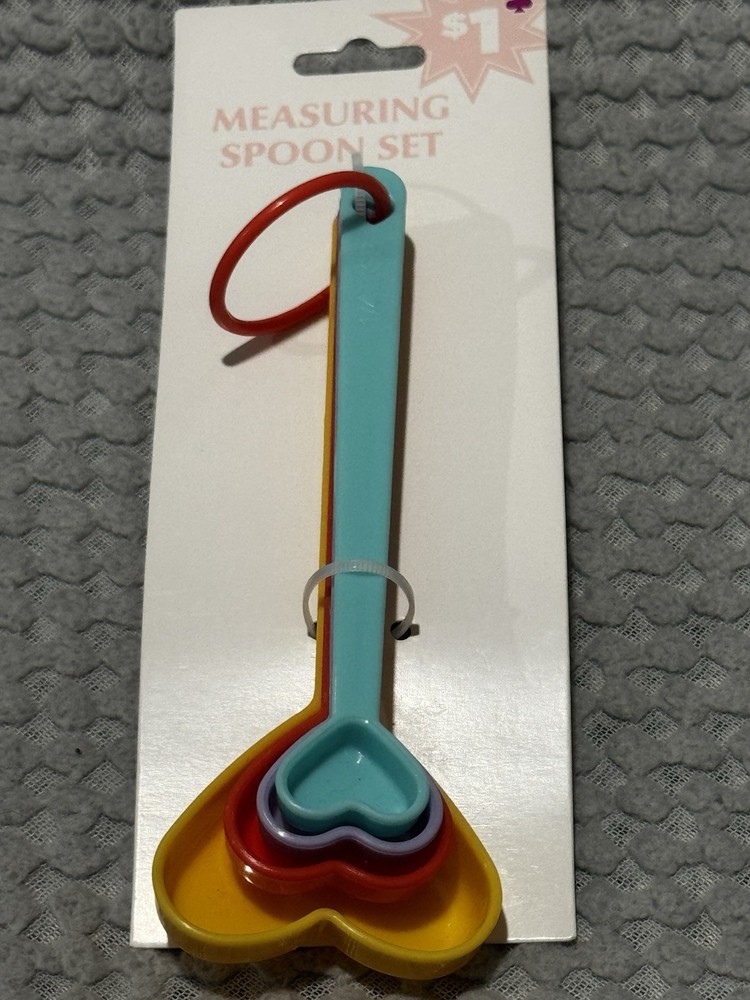 Heart Shaped Measuring Spoon Set