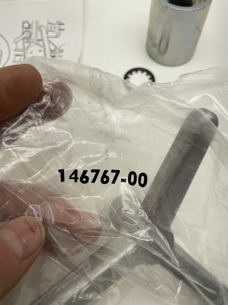 DeWalt DW708 Sliding Compound Miter Saw-Bevel Replacement Handle