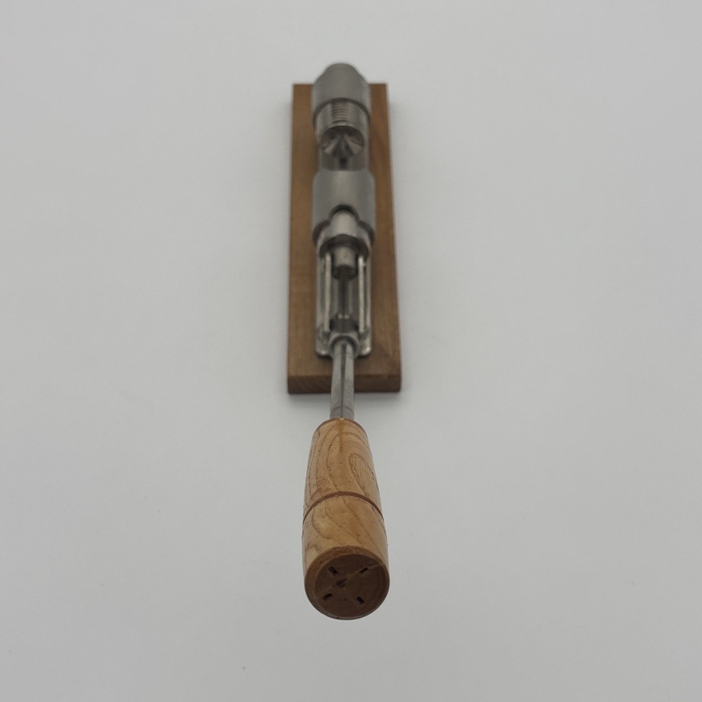 Heavy Duty Nut Cracker Easy Manual Pecan Nutcracker Walnut Sheller