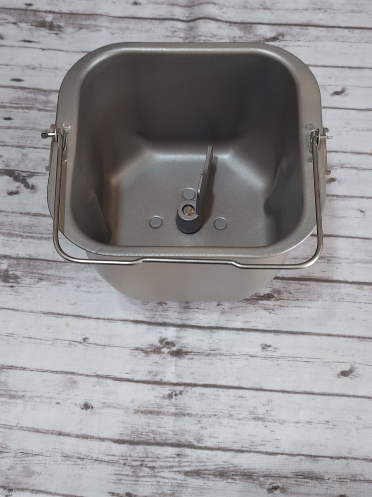 Sunbeam Oster ~ Model 5812 ~ Bread Maker Pan & Paddle ~ OEM Genuine Replacement