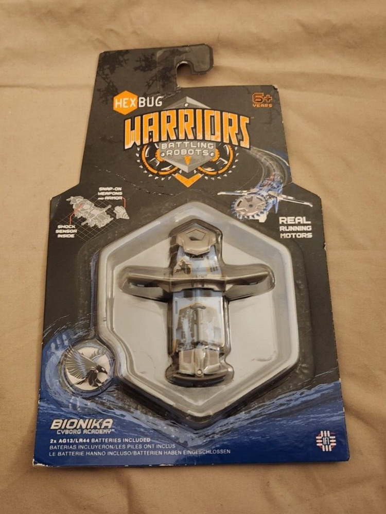 Hexbug Warriors Battling Robots Bionika Cyborg Academy NIB