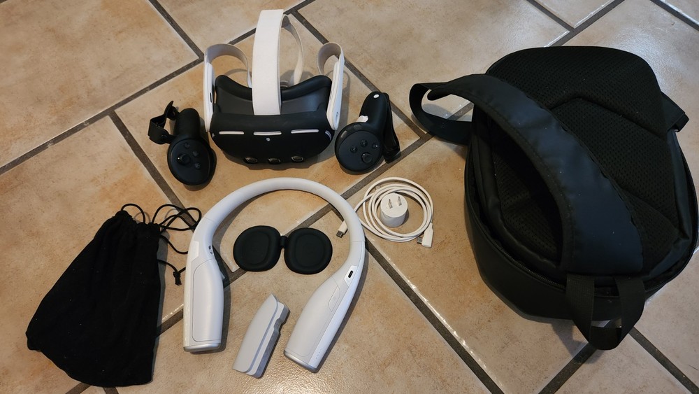 Meta Quest 3 128GB Standalone VR Virtual Reality Gaming Headset & Controllers*