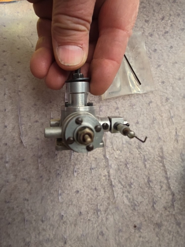 G MARK .122 TWIN CYLINDER MODEL AIRPLANE ENGINE
