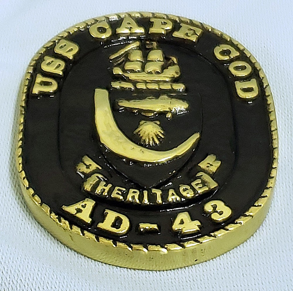 SOLID BRASS US NAVY USS CAPE COD AD-49 SHIPS CREST INSIGNIA PLAQUE