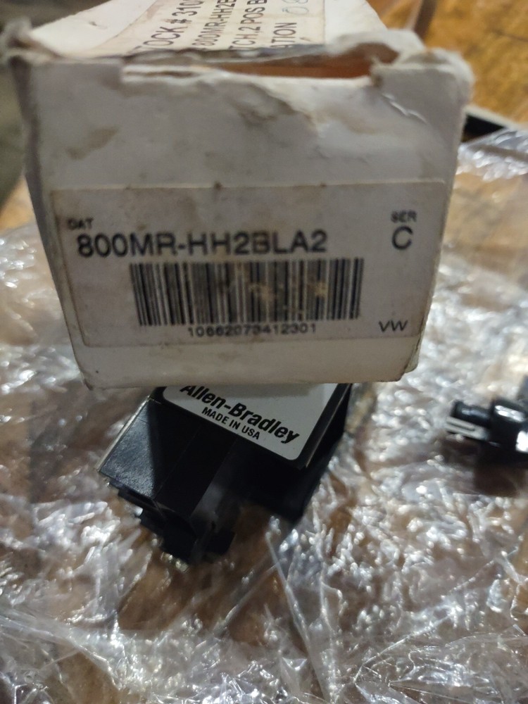 800MR-HH2BLA2 ALLEN BRADLEY Position Selector Switch