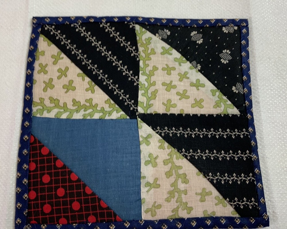 Antique Vintage Patchwork Small Doll Quilt Or Table Topper, 4 Patch W/ Triangles