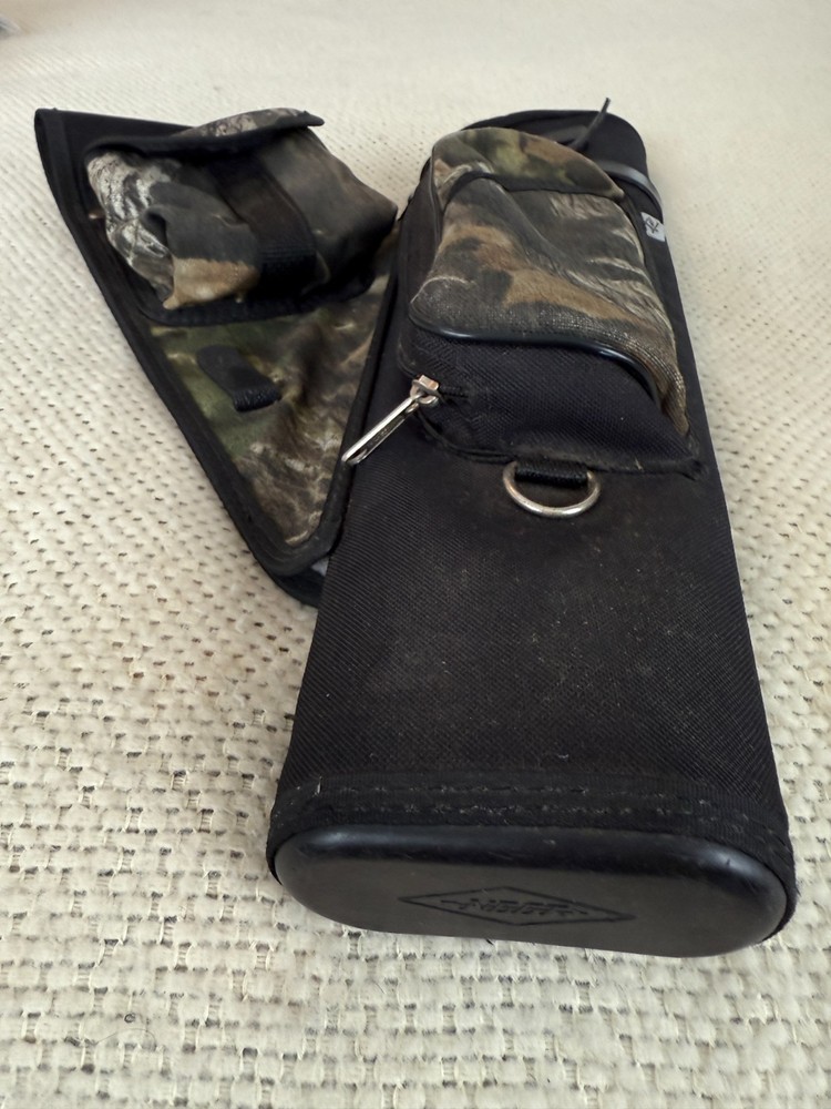 Neet Archery Camo Hip Quiver