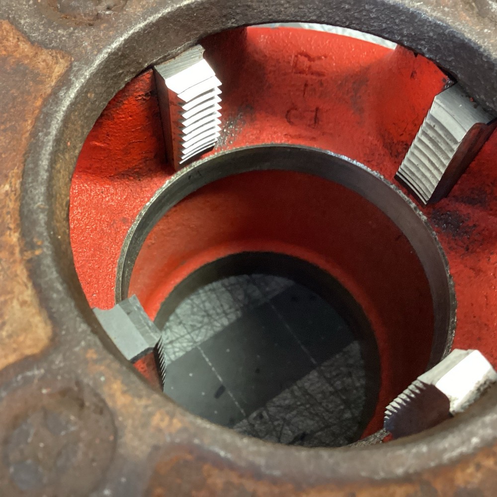 RIDGID 2" 12R Pipe Threader Die Head