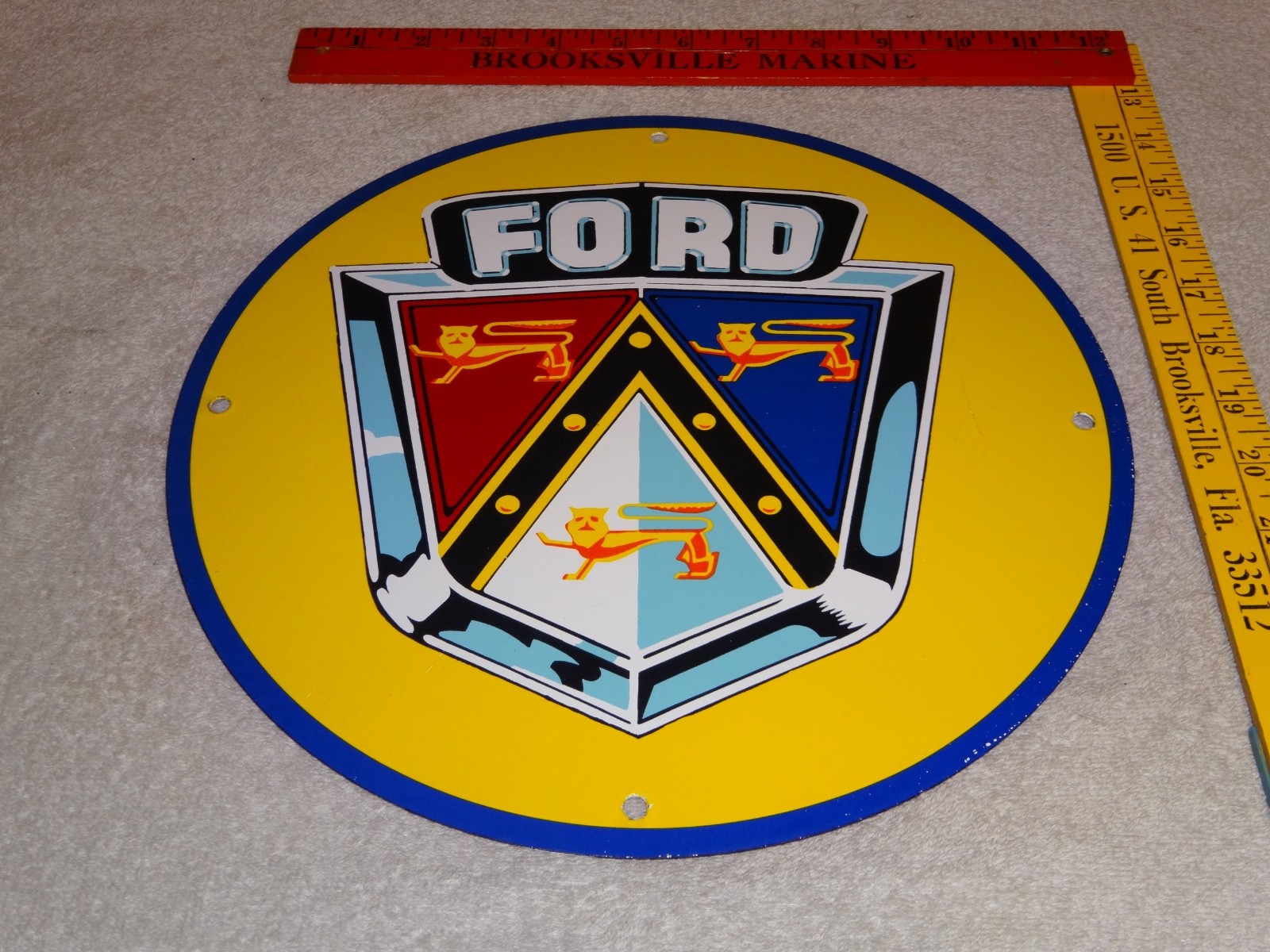 VINTAGE FORD MOTOR CO. JUBILEE LION PORCELAIN METAL CAR TRUCK GASOLINE OIL SIGN!