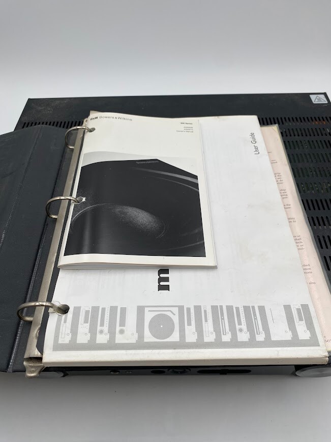 Marantz AV Surround Receiver SR50003 Powers On Untested