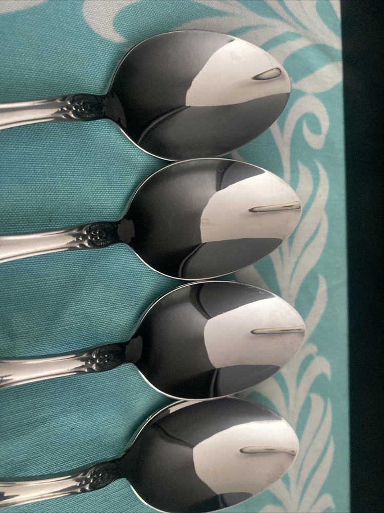 4 Oneida West Bend AFFECTION Stainless USA Glossy Dinner Spoons Flatware