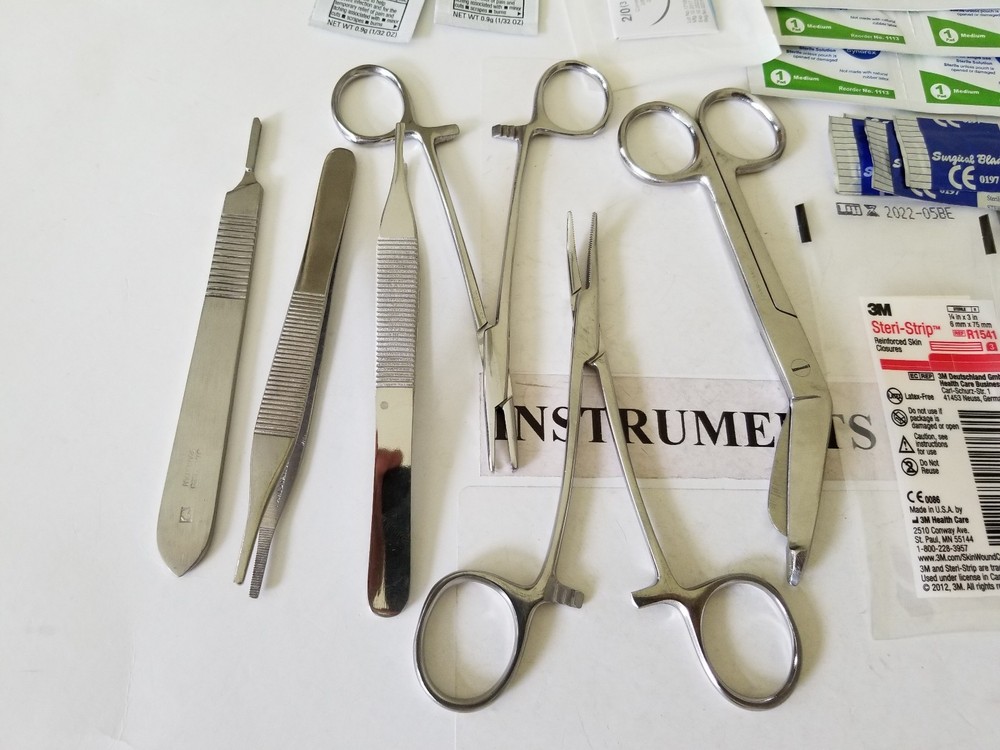 Surgical Suture Kit Basic First Aid Set Suture Emergency Trauma Survival Pack