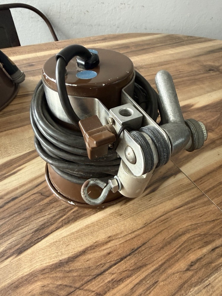 Speedotron Brown Line M11 Studio Flash Head (untested)