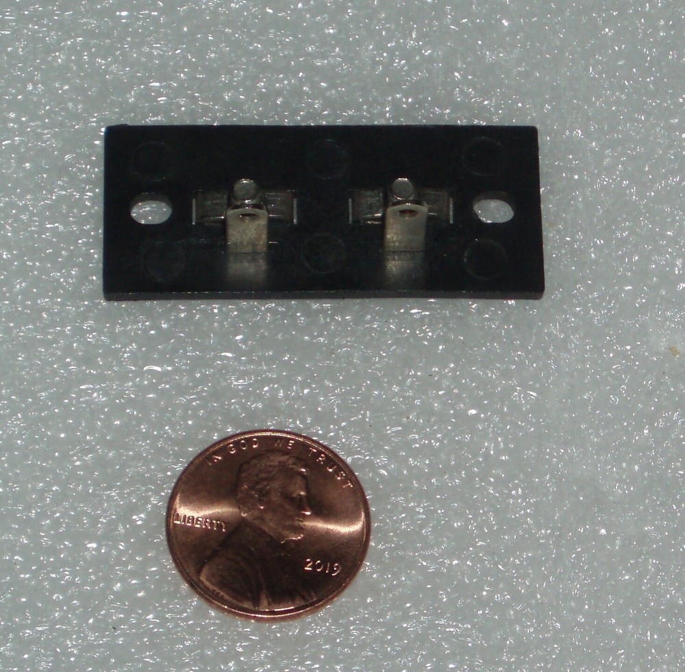 plastic 2-screw vintage terminal strip NOS