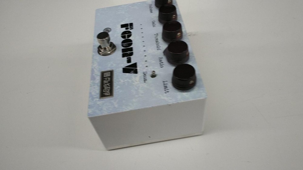 FLYING TEAPOT Model FCON-V