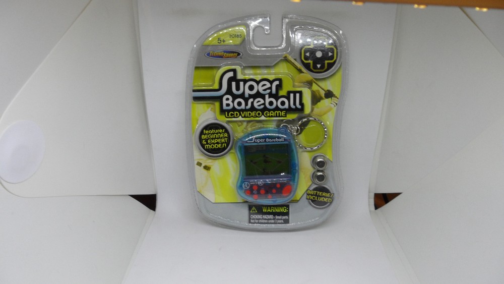 Super Baseball Keychain LCD Video Game 20185