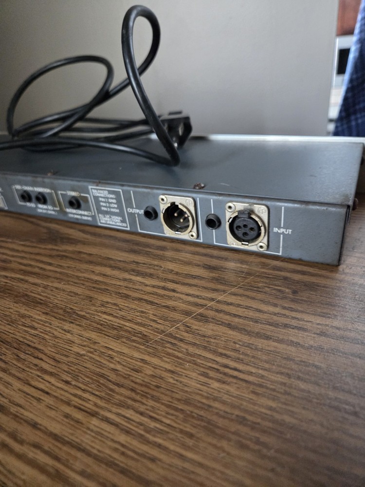 early symetrix 501 compressor limiter toggle version with valley people vca chip