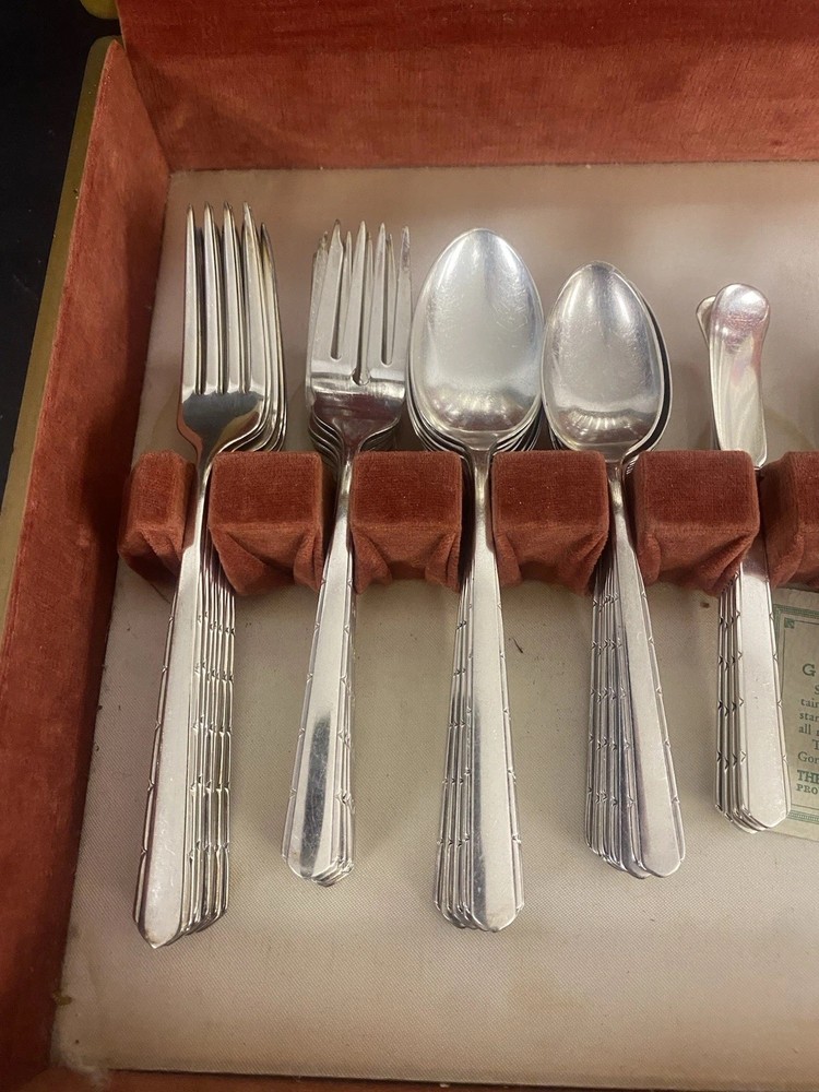 Vintage Gorham Silverplate Flatware REMEMBRANCE 58pc Silverware Set w Chest