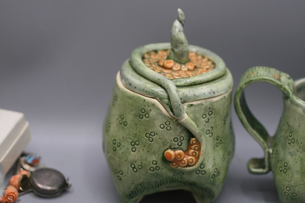 Signed Hand Thrown Pottery SET Joyce Diveley GA