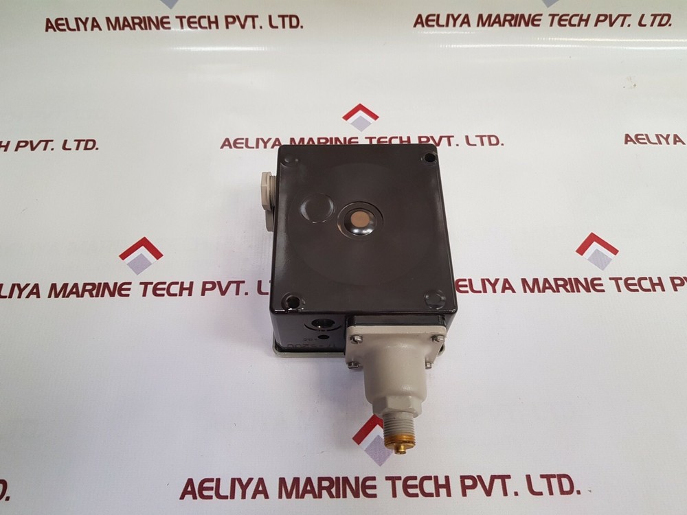 Danfoss 17-5200 Pressure Control