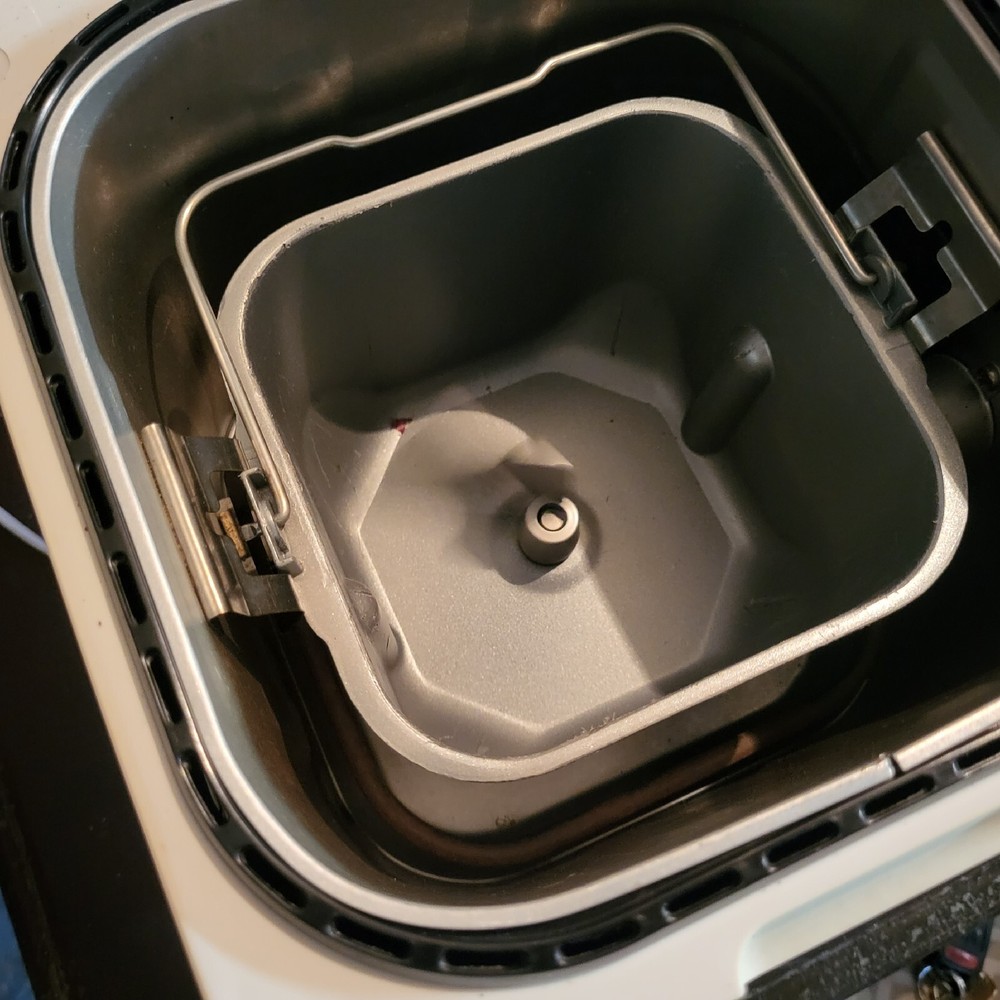 Tested 💥 Retro 💥 Sunbeam Oyster Model 4810 Automatic Bread Maker Machine