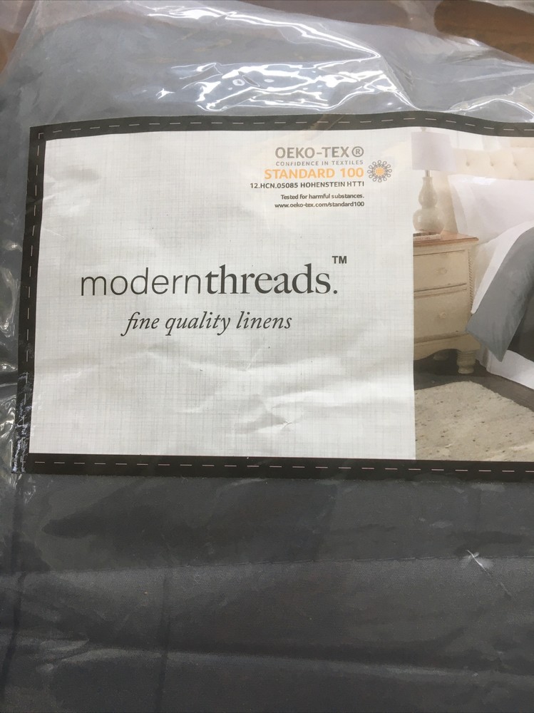 Modern Threads Full / Queen Reversible All-Seasons Down Alternative Comforter