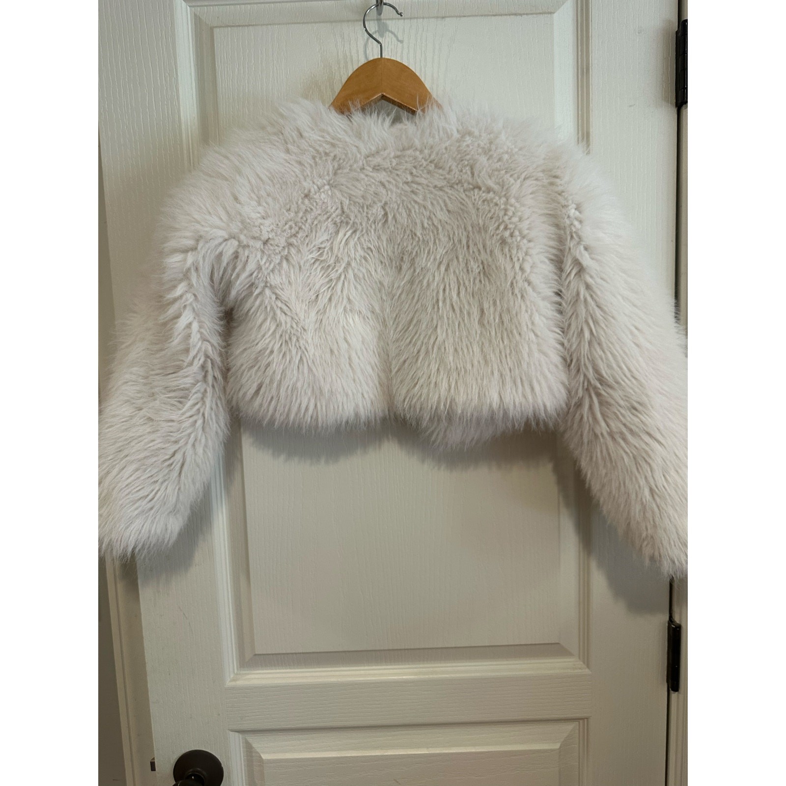 Girl's Faux Fur White Coat 6/7 Art Class Target