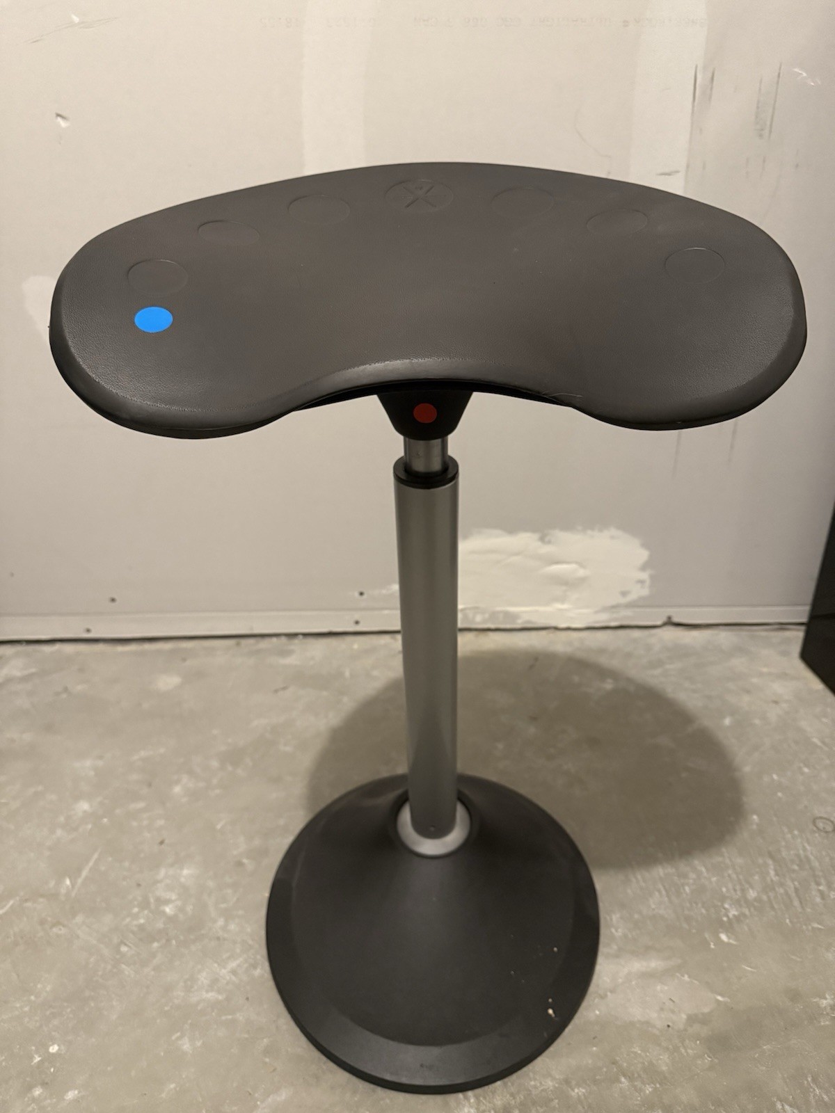 Focal Upright Mobis II Leaning Adjustable Active Stool Black Ergonomic Seat