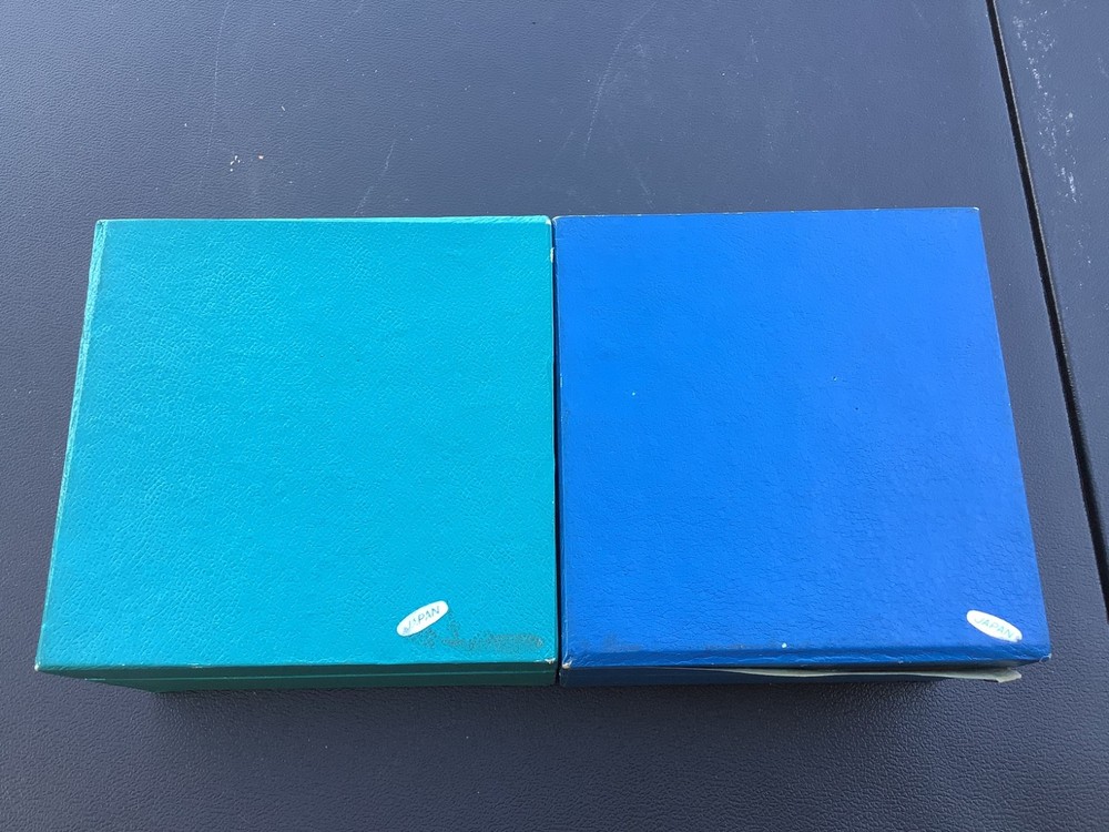 Vintage EALES & Raimond Salt & Pepper Shakers Enameled Lids Original Box Japan