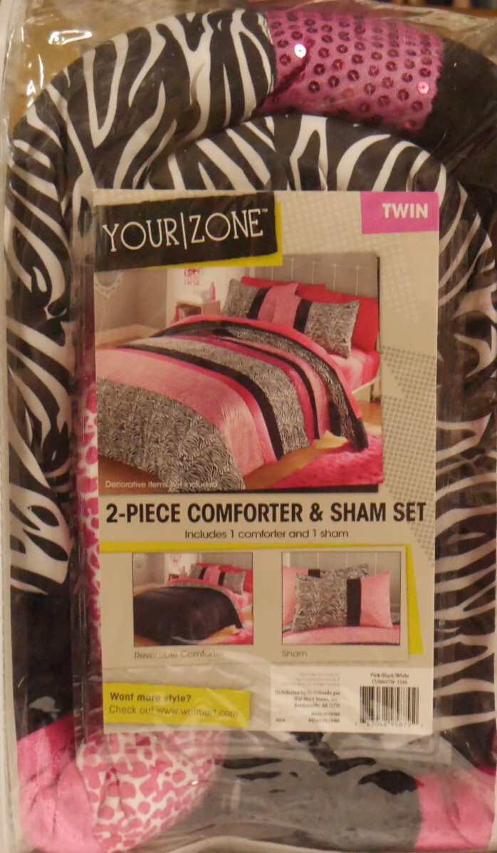 NIP YOUR ZONE 2 PC. REVERSIBLE COMFORTOR & SHAM TWIN SIZE SET PINK,BLACK & WHITE