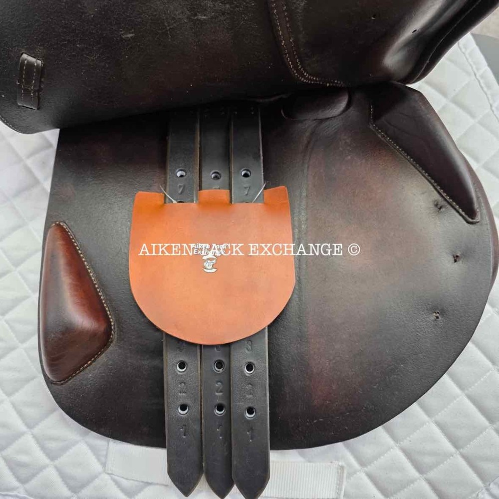 2003 Devoucoux Socoa Jump Saddle, 17" Seat, 2 Flap (Read Description)