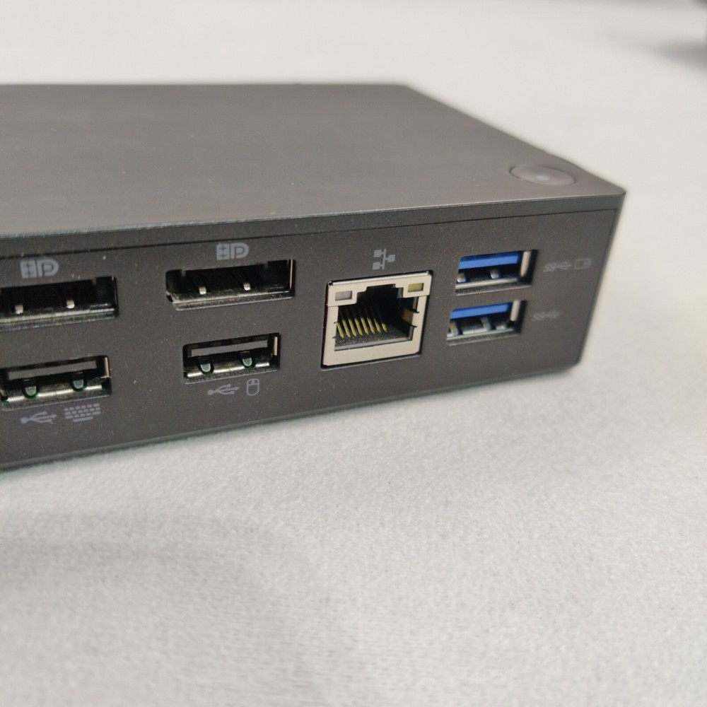 Lenovo USB-C Dock 40A9 / DK1633 / Only docking station