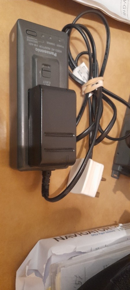 Panasonic NV-G1B Video camera and case