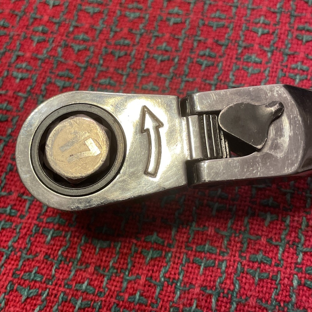 Craftsman 17mm Flex Ratcheting Wrench Locking Flex Head With Socket 42482 🇺🇸