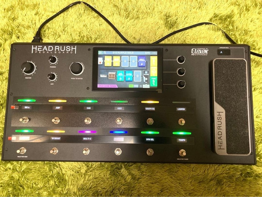 Rare HeadRush Pedalboard with Case