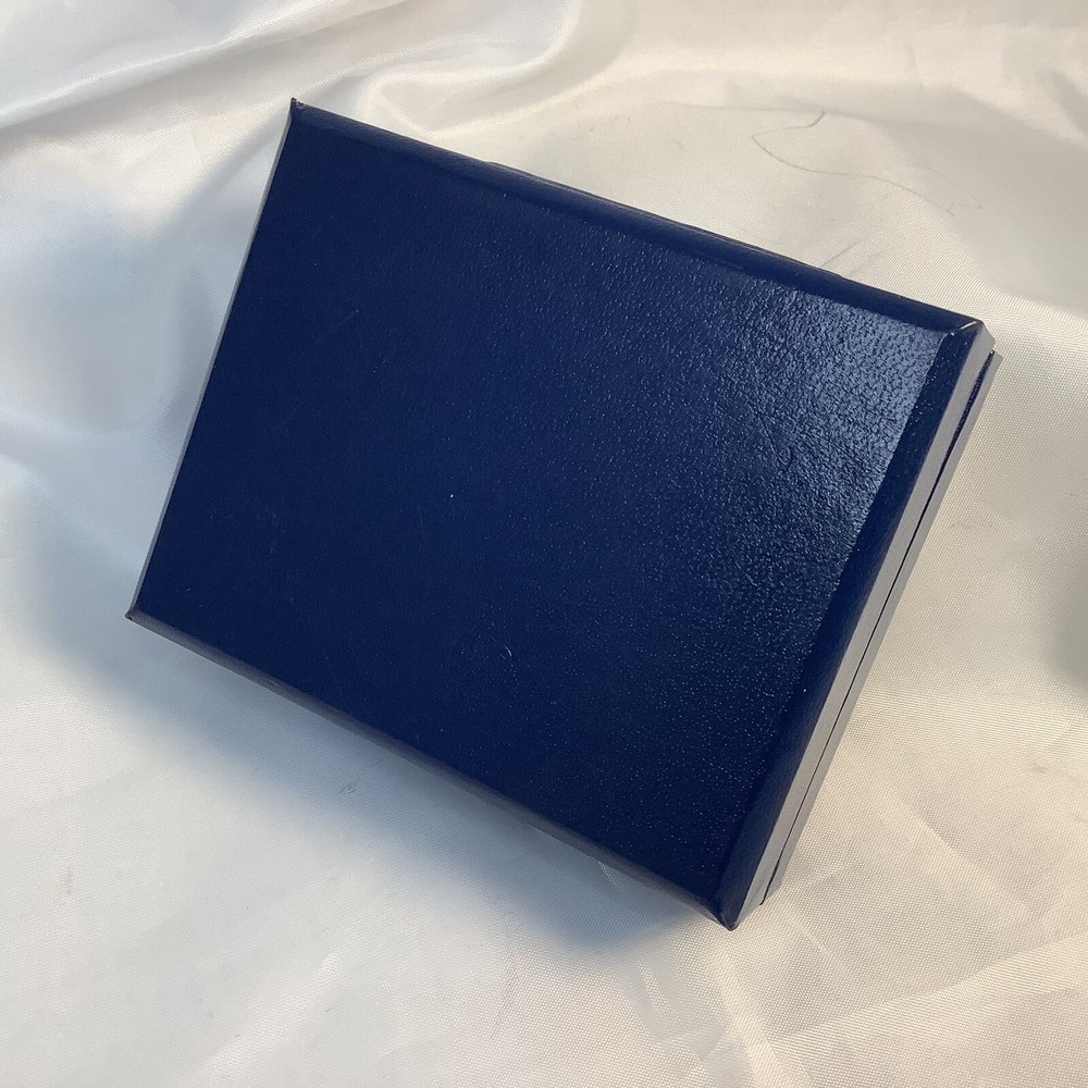 SNUFF/PILL/TRINKET BOX ‘PETER JOHN DOHERTY’ HM SILVER 84g ENGINE TURNED 2001