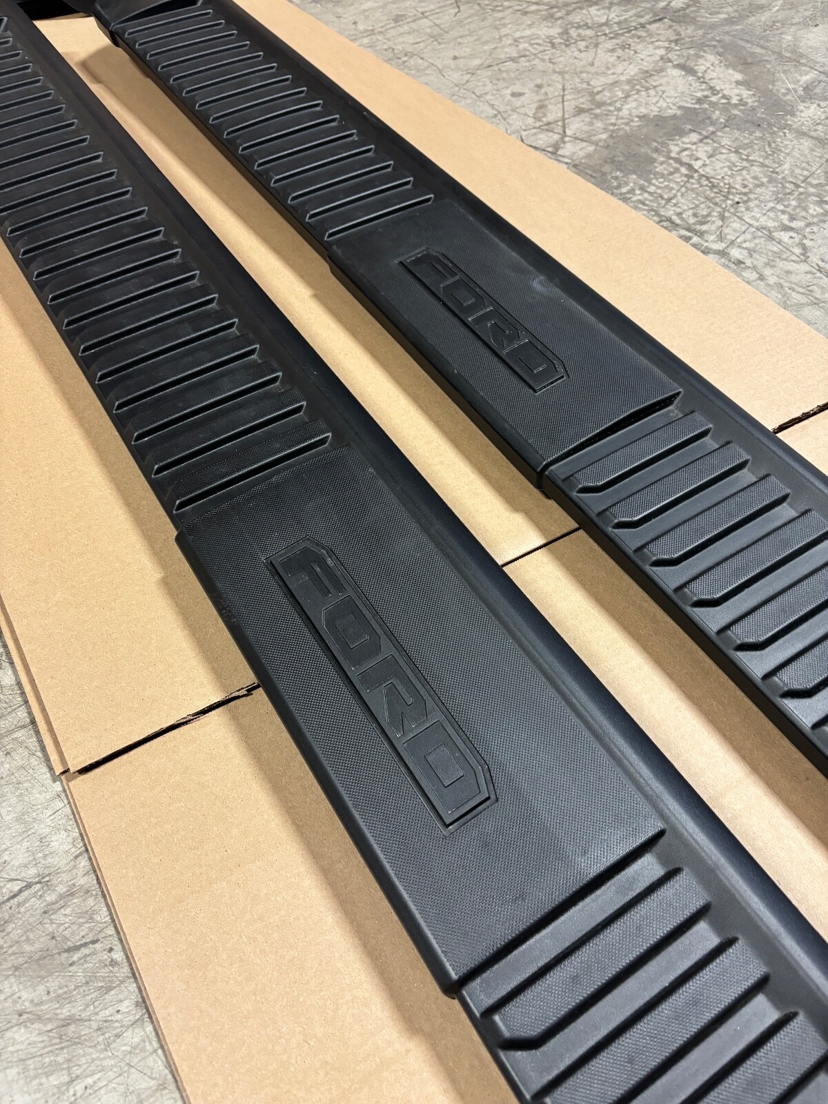 New Take Off OEM Ford F250 F350 F450 17-24 Running Boards CREW CAB Boards only