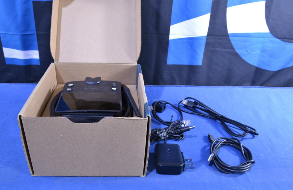 Poly Savi 8420 Office Wireless DECT Stereo Headset (J031303)