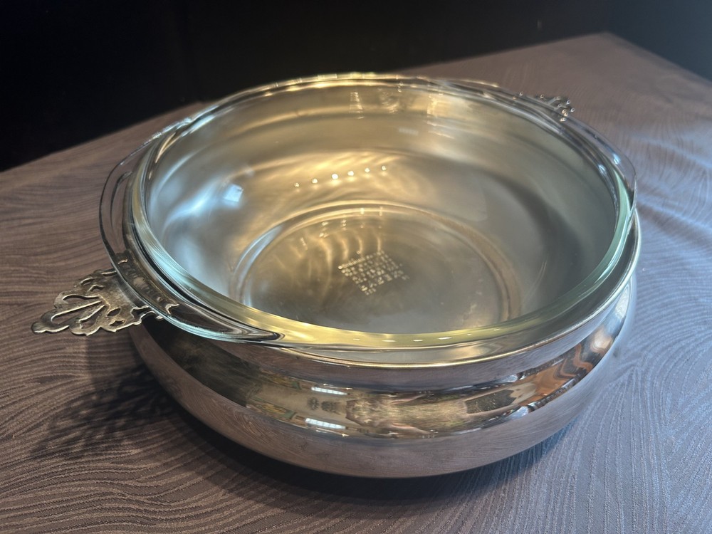 Sheffield Silverplate Casserole Dish w Lid Pyrex Insert 128