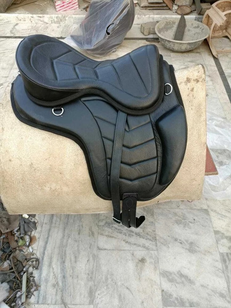 Treeless softy Leather Saddle With Matching Leather Girth
