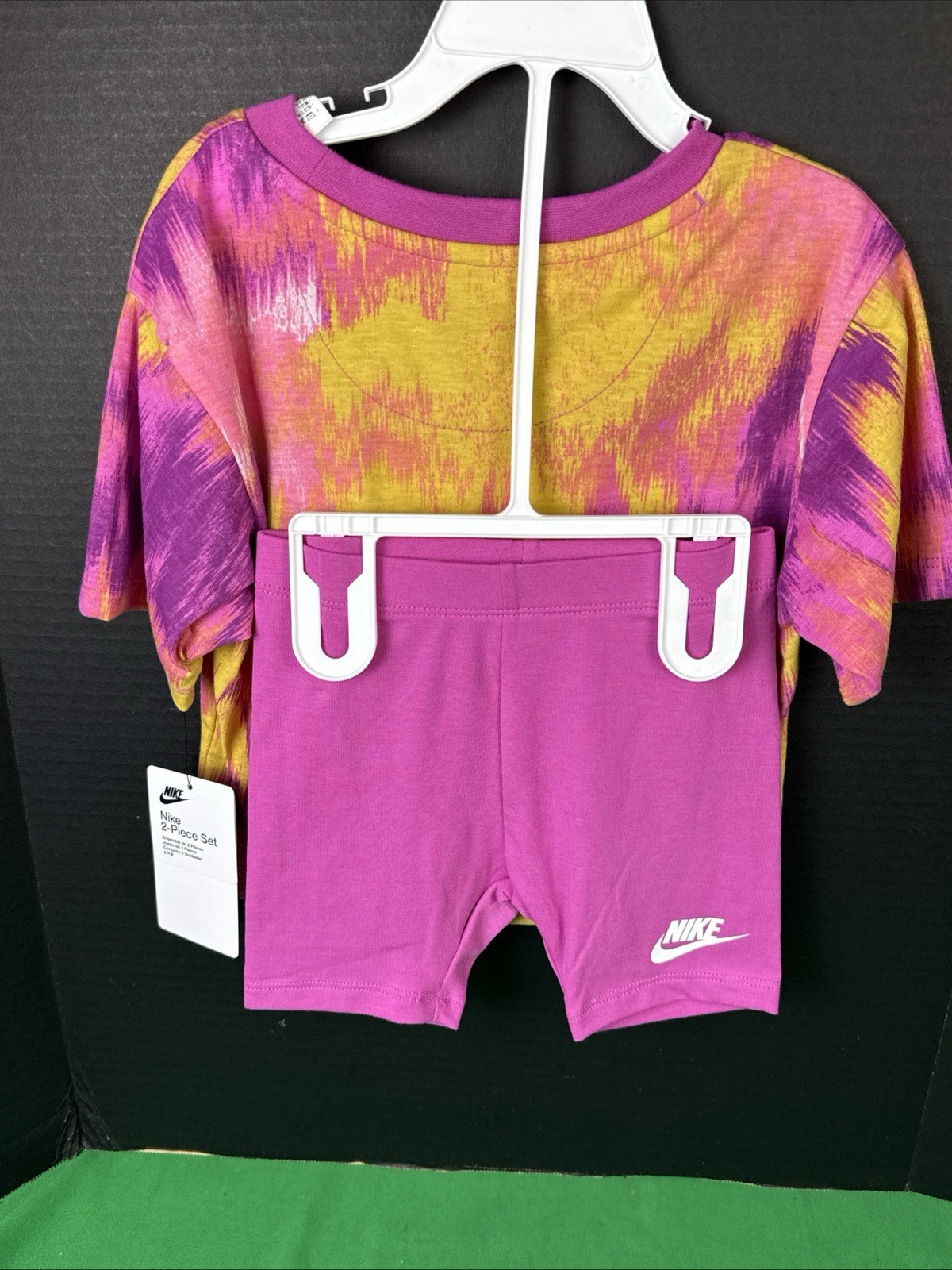 Nike Girls 2-Piece Shorts Set Size 3T Pink