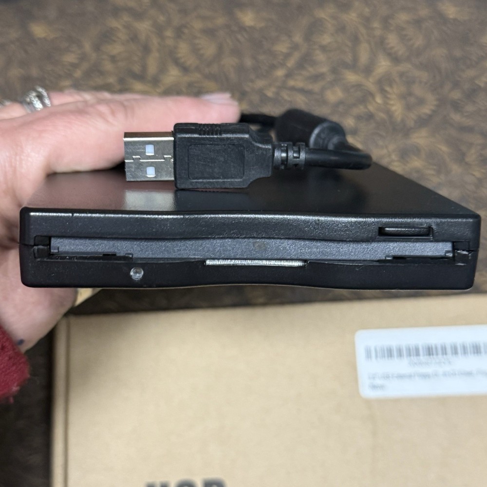 3.5 USB Portable Diskette Drive, Plug and Play