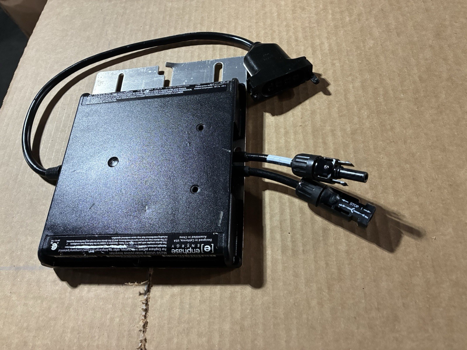 Enphase Microinverter M250-60-2LL-s22