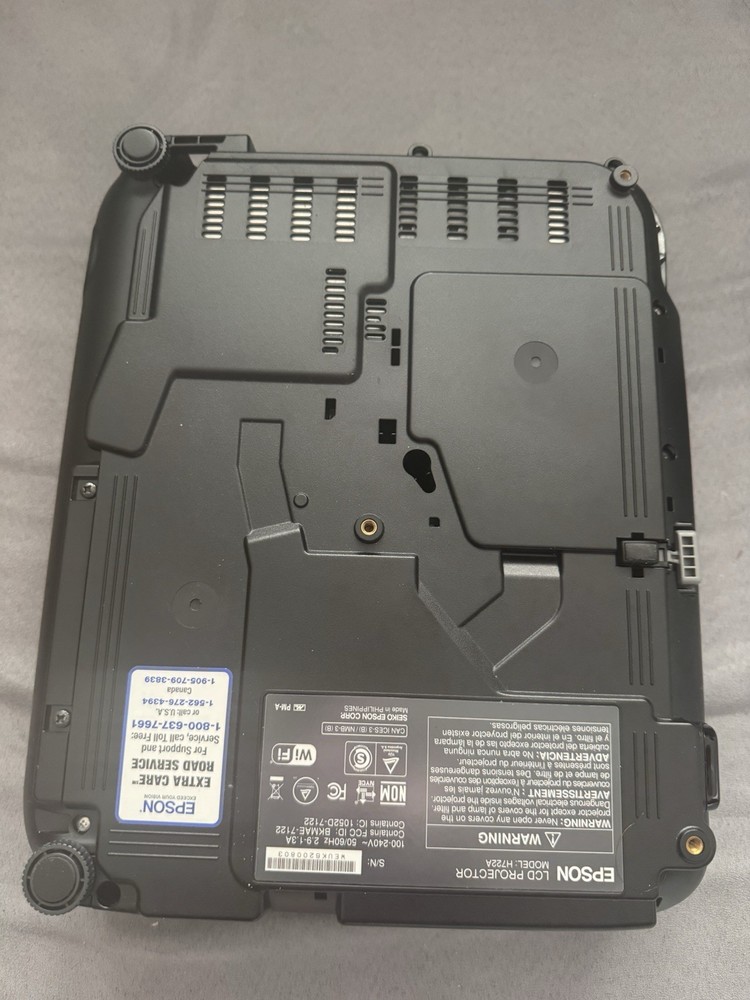 Epson EX9200 H722A LCD Projector With Ceiling Mount, Remote, Cable