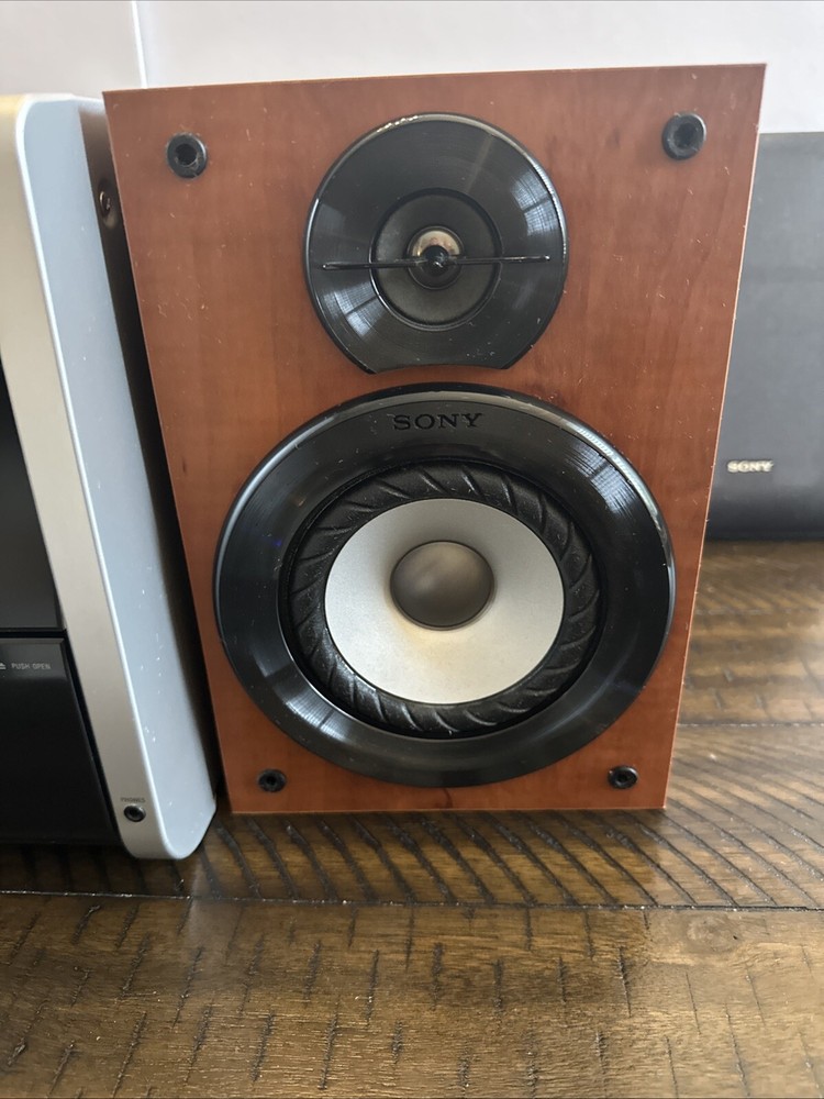 Sony CMT-DV2D DVD Micro Component System with Remote