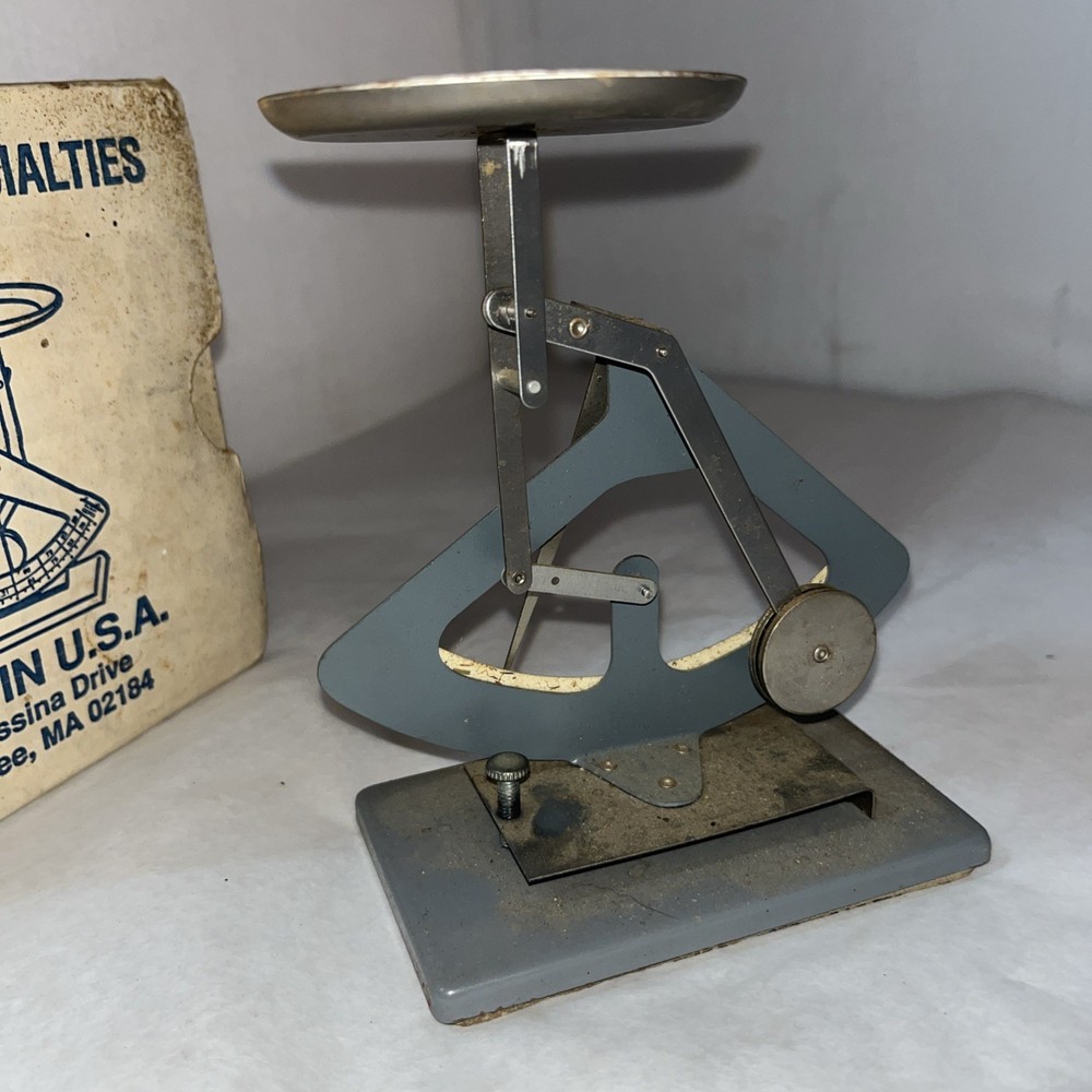Vintage Hamilton scale made in USA