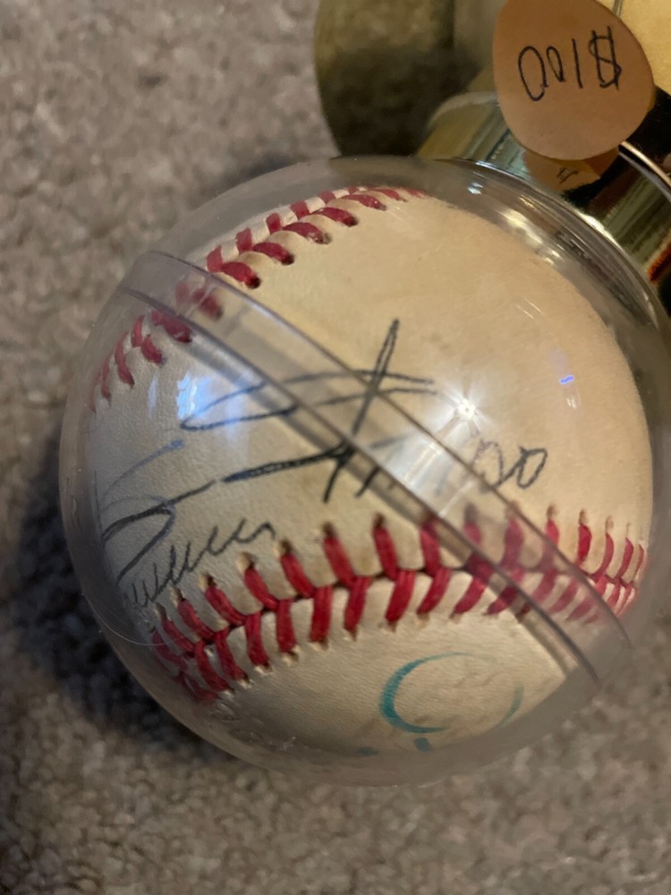 1987 Chicago Diamond Dinner Auto. Program + Associated Auto baseball