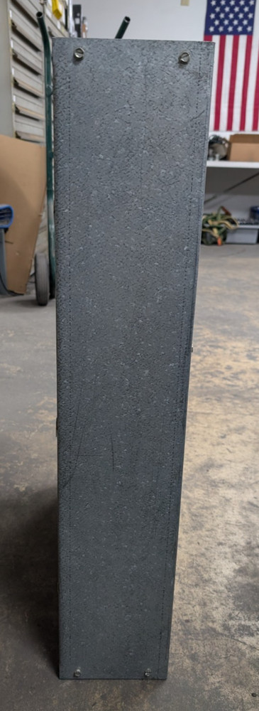 🤪 CHALLENGER MAIN LUG 30 CIRCUIT PANELBOARD