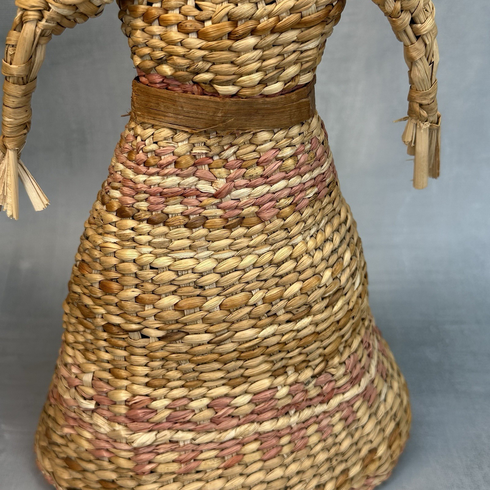 Vintage Native American Skokomish Basketry Basket Doll Woman Dress 13”